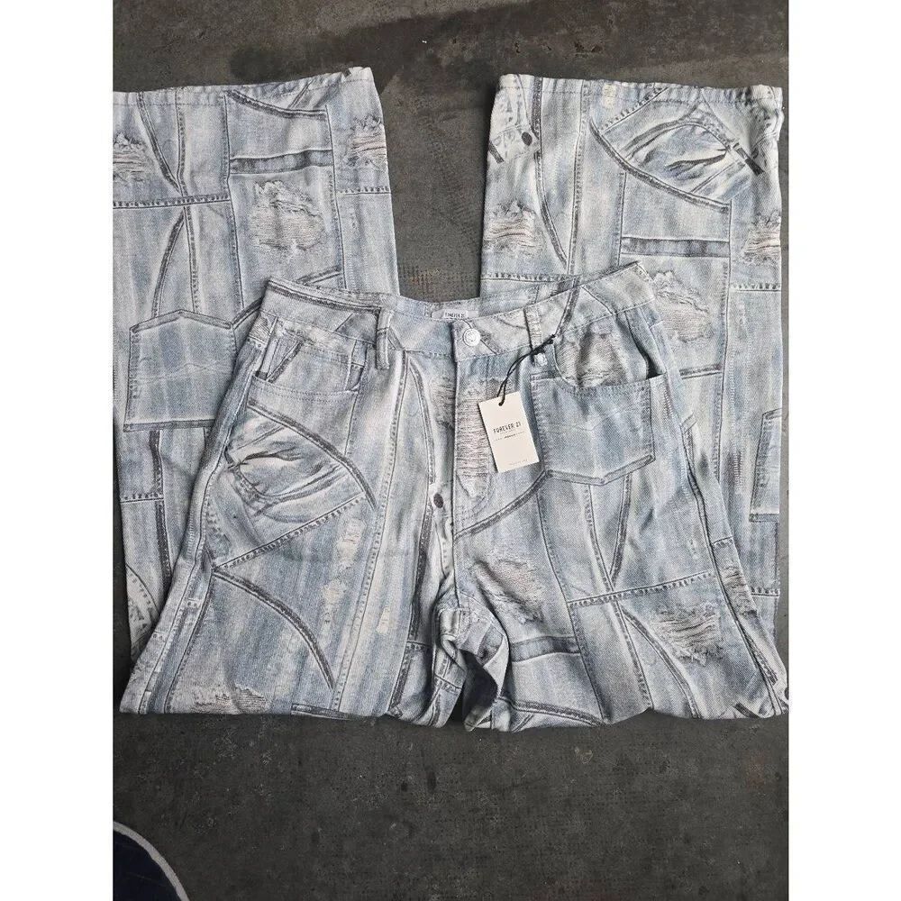 Forever 21 Patch Print Jeans